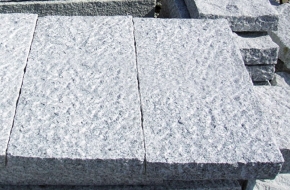 Granitne ploče cepane - tesane